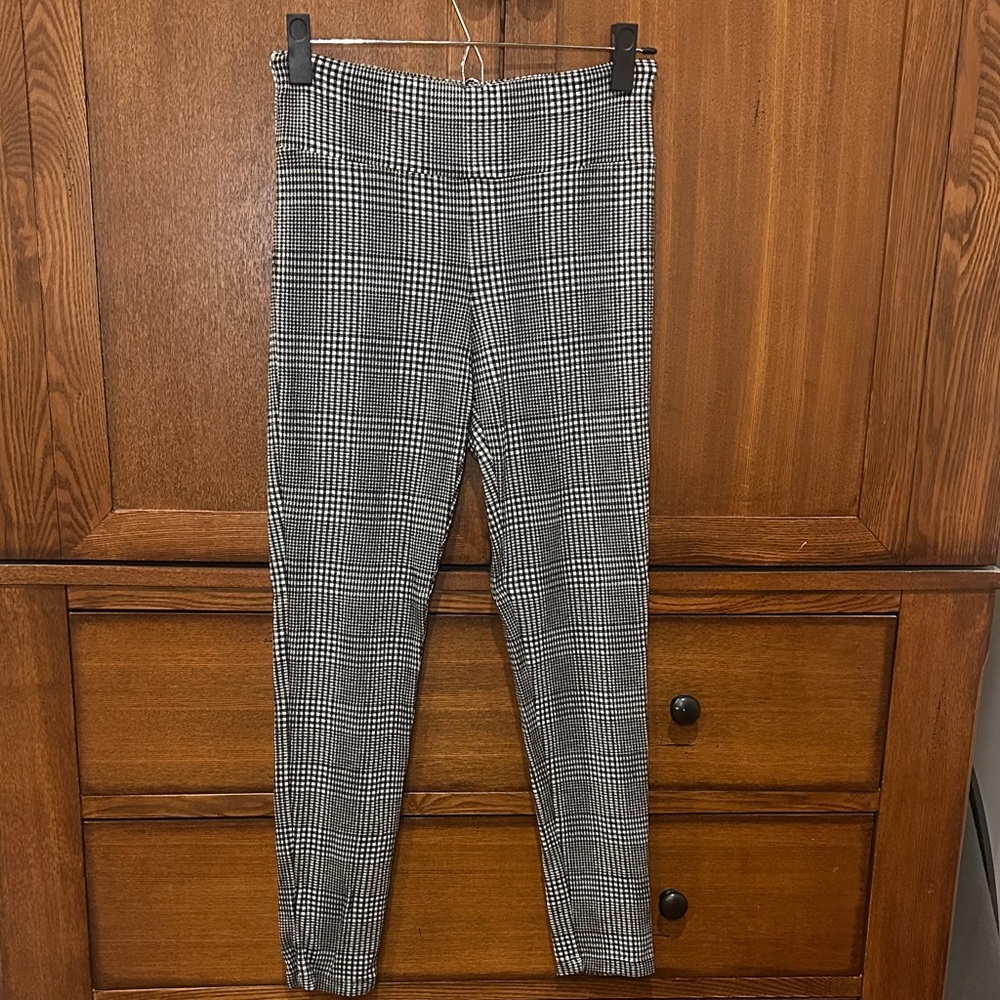 Matty M Black and White Checkered Leggings
